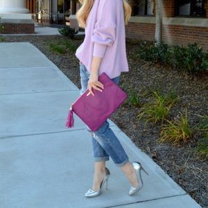 Gigi New York Uber Clutch